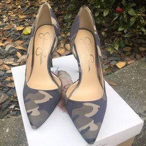 Jessica Simpson Fatigue Pumps